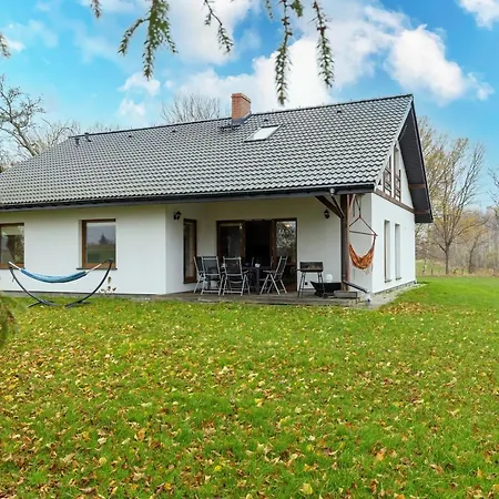 Malechowo Pet-friendly House By Renters * أوسترونيه مورسكية