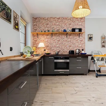 Malechowo Pet-friendly House By Renters * أوسترونيه مورسكية